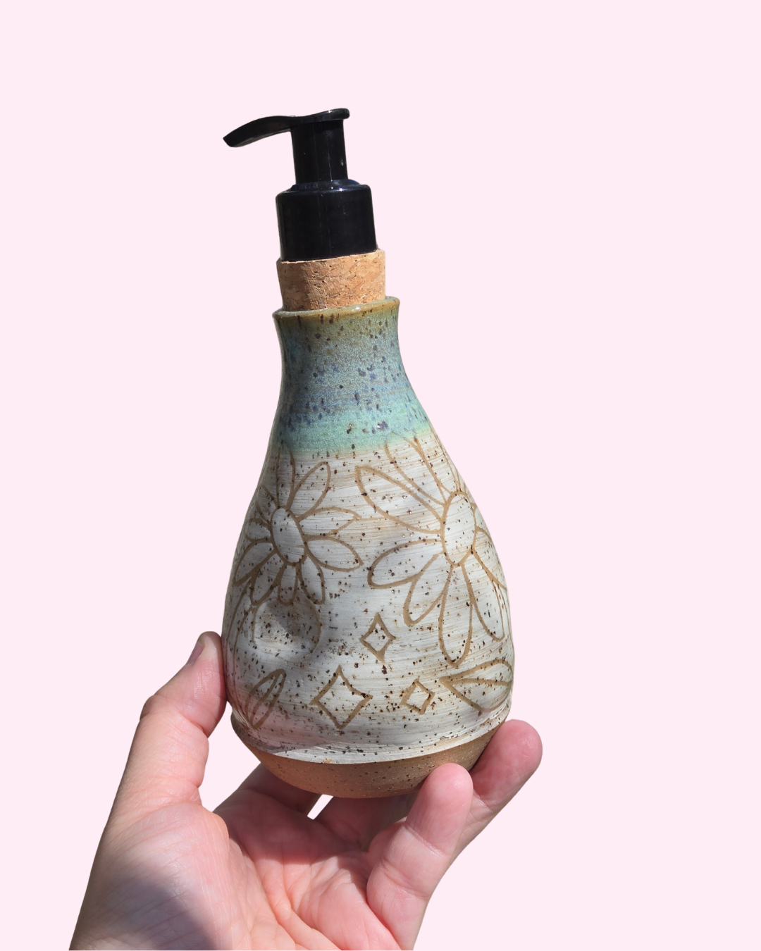 Spring Daisies Soap Dispenser