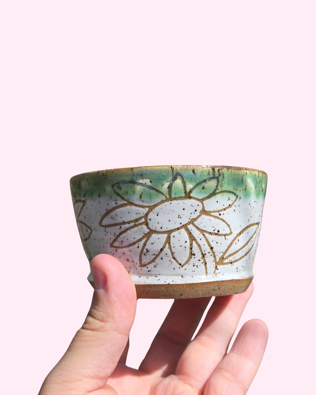 Spring Daisies Cup #1