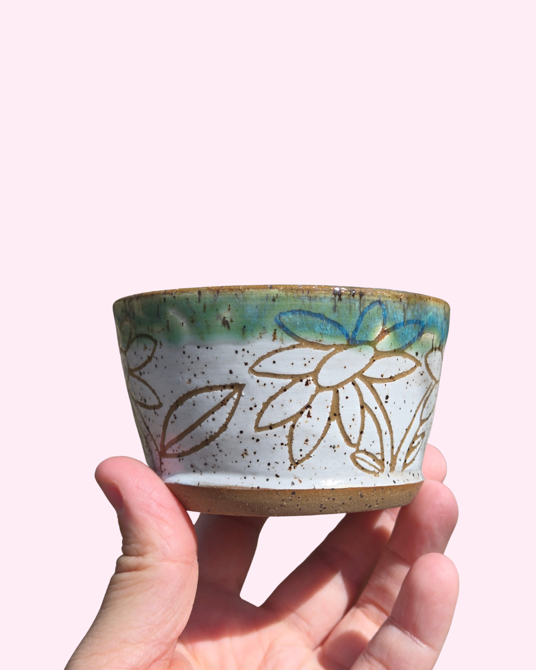 Spring Daisies Cup #1